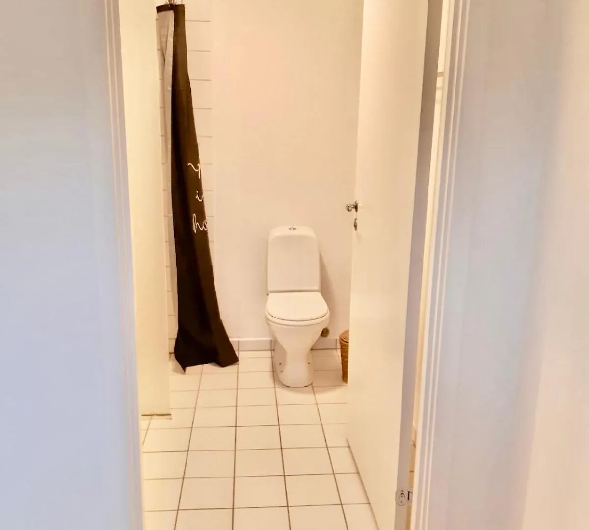 5 Minute Walk To Lego House - N3 - Studio Room With Private Bathroom Billund 0*,  Denmark